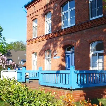 Kapitaenshaus Muehlenpark Haus 6 Wo 26 Prerow